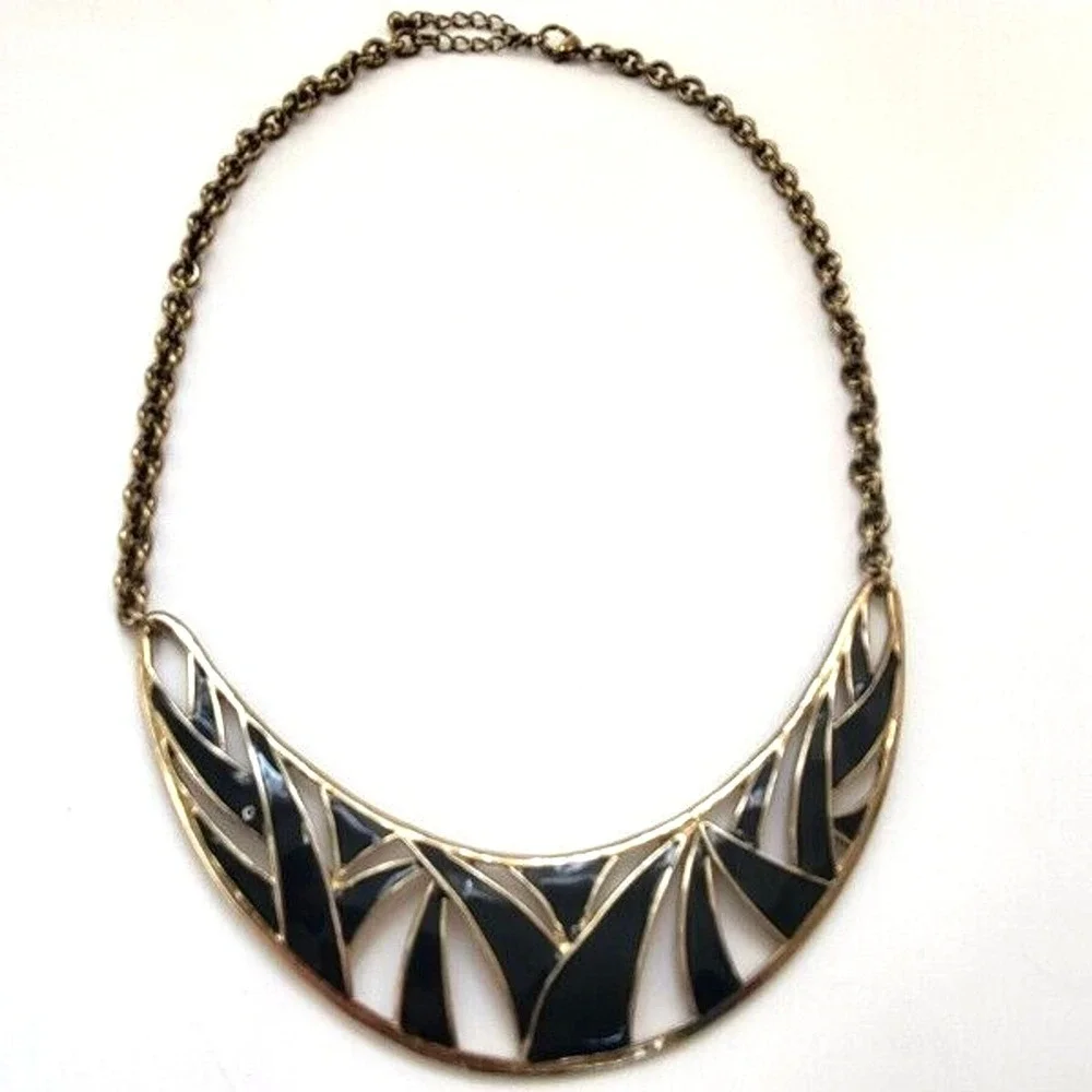 Black Enamel on Goldtone Crescent Bib Statement Necklace 18‎ Inch Chain